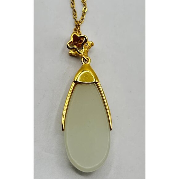 Elegant Jade Teardrop Gold Pendant Necklace With Cubic Zirconia Accent Sterling - Picture 4 of 7